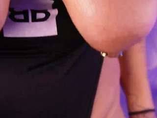 Live cam show with KatlynRous