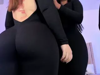 velvetvixens's Live Sex Cam Show