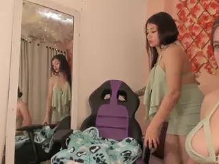 Candy-Kitten's Live Sex Cam Show