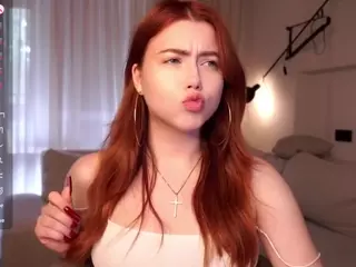 LynneAxtell's Live Sex Cam Show