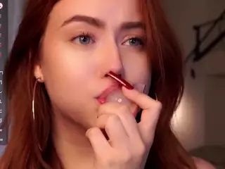 LynneAxtell's Live Sex Cam Show