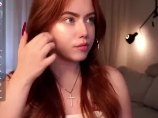 LynneAxtell's Live Sex Cam Show