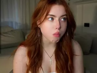 LynneAxtell's Live Sex Cam Show