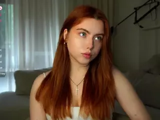 LynneAxtell's Live Sex Cam Show
