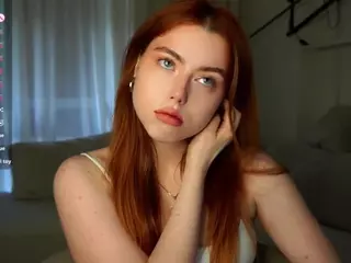 LynneAxtell's Live Sex Cam Show
