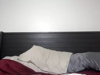 Queen Lola XXX's Live Sex Cam Show