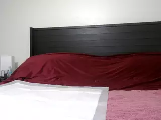 Queen Lola XXX's Live Sex Cam Show