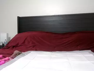 Queen Lola XXX's Live Sex Cam Show