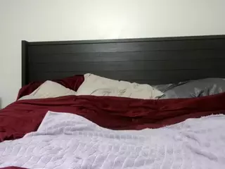 Queen Lola XXX's Live Sex Cam Show