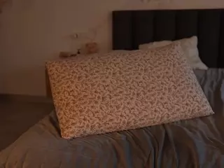 blaackvelvett's Live Sex Cam Show