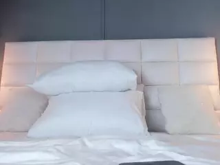 EmilyTolson's Live Sex Cam Show