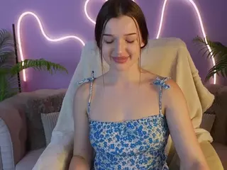LovelyyLilu's Live Sex Cam Show