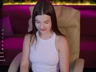 LovelyyLilu's Live Sex Cam Show