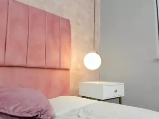 Magic-Selenaa's Live Sex Cam Show