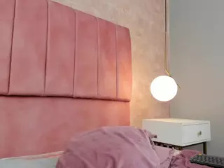 Magic-Selenaa's Live Sex Cam Show