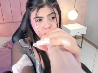 Magic-Selenaa's Live Sex Cam Show