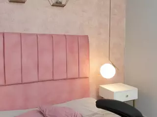Magic-Selenaa's Live Sex Cam Show
