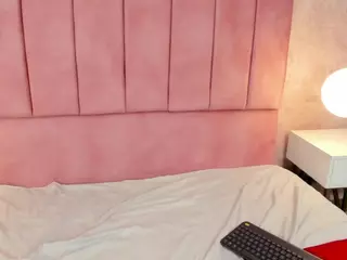 Magic-Selenaa's Live Sex Cam Show