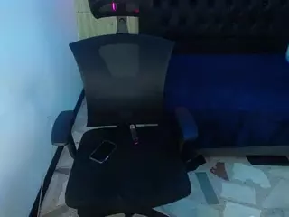 melany-babee's Live Sex Cam Show