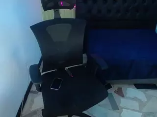 melany-babee's Live Sex Cam Show
