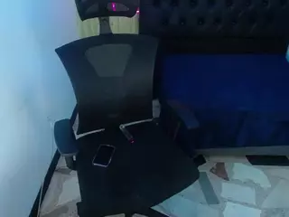 melany-babee's Live Sex Cam Show