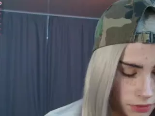 PieraVelvet's Live Sex Cam Show