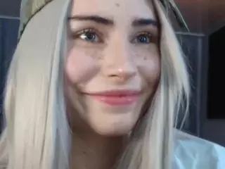 PieraVelvet's Live Sex Cam Show