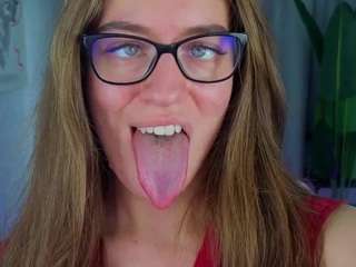Live cam show with Agnes
