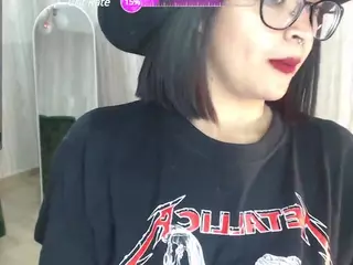 Clementine's Live Sex Cam Show