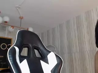 Clementine's Live Sex Cam Show