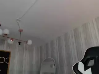 Clementine's Live Sex Cam Show