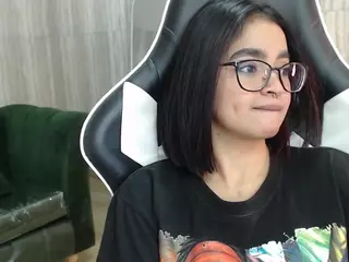 Clementine's Live Sex Cam Show