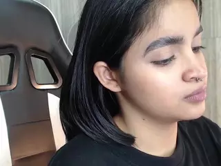 Clementine's Live Sex Cam Show