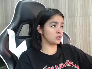 Clementine's Live Sex Cam Show
