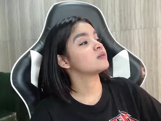 Clementine's Live Sex Cam Show