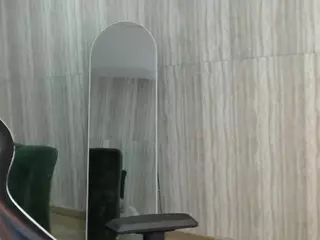 Clementine's Live Sex Cam Show