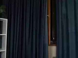 EdlinHazleton's Live Sex Cam Show