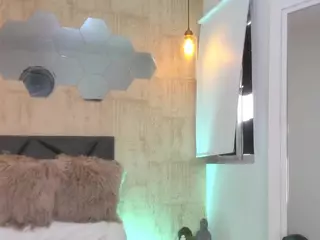 ValentiinaDiaz's Live Sex Cam Show
