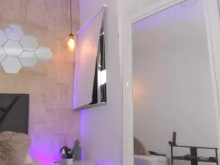 ValentiinaDiaz's Live Sex Cam Show