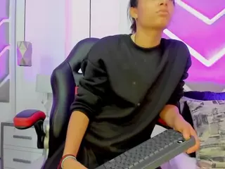 valkiraa's Live Sex Cam Show