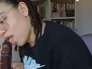 Zahra Bliss's Live Sex Cam Show