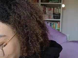 Zahra Bliss's Live Sex Cam Show