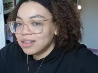 Zahra Bliss's Live Sex Cam Show