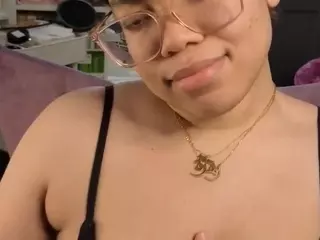 Zahra Bliss's Live Sex Cam Show