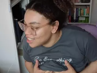 Zahra Bliss's Live Sex Cam Show