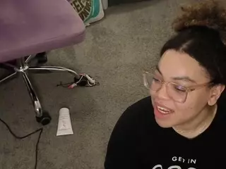 Zahra Bliss's Live Sex Cam Show