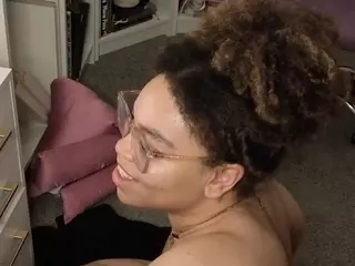 Zahra Bliss's Live Sex Cam Show