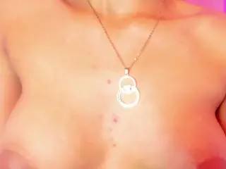 AnaihCollins's Live Sex Cam Show