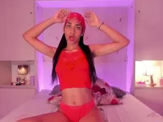 AnaihCollins's Live Sex Cam Show