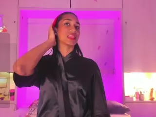 AnaihCollins's Live Sex Cam Show